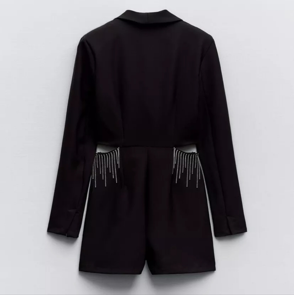 NWOT ZARA CUT OUT PLAYSUIT WITH RHINESTONES- SIZE MEDIUM - Picture 5 of 6
